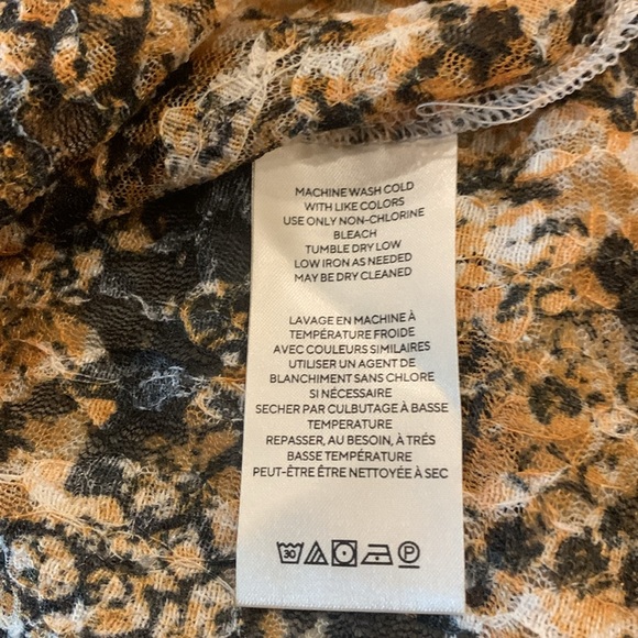 NWOT Free People Pullover Snakeskin Print with Collar Drawstring Blouse Size S - Picture 5 of 6